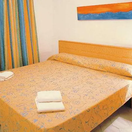 Es Girasols Apartment *